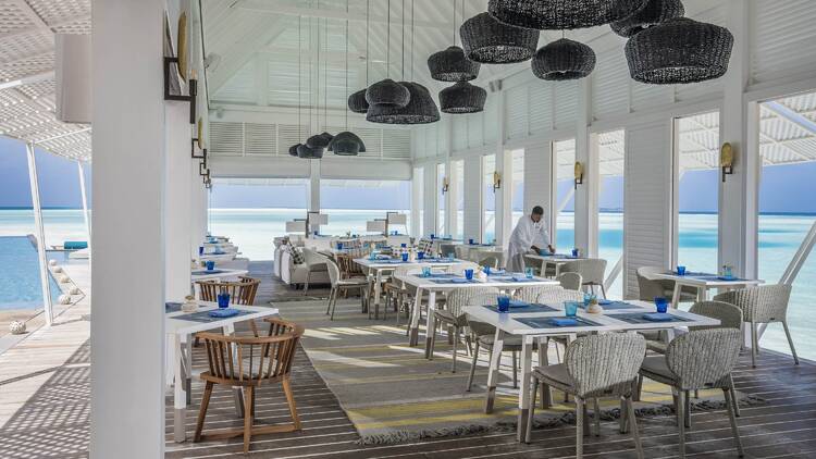 Four Seasons Landaa Giraavaru