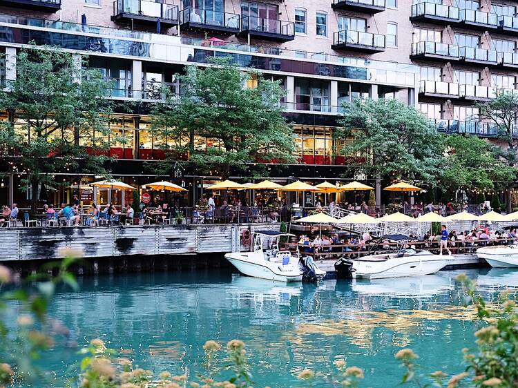 The 22 best Chicago Riverwalk and waterfront restaurants for outdoor dining