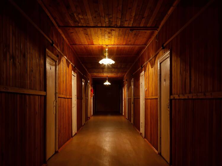 Adentrarse en una tienda maldita