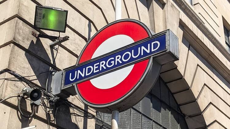 London Underground roundel at a train station