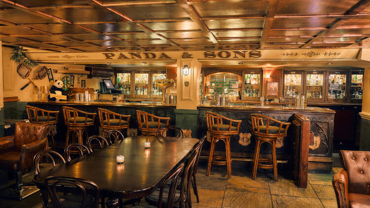 Panda & Sons bar