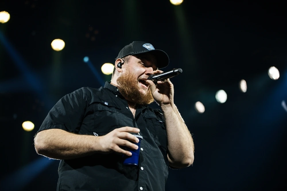 Luke Combs, performing live