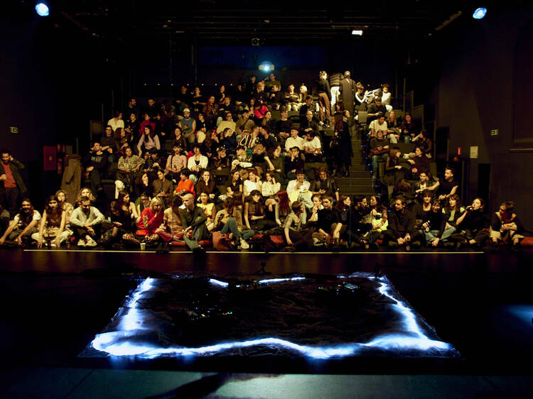 Una disco, un cinema, un gastrobar... així és Casa Montjuïc, el multiespai cultural d'avantguarda del Poble-sec