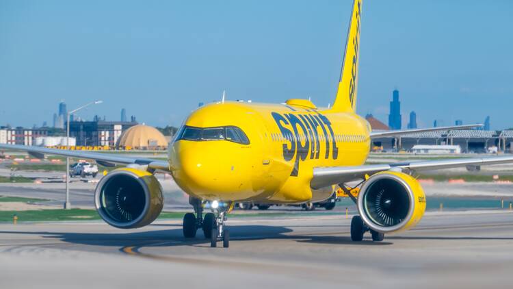 Spirit Airlines plane in Chicago, IL