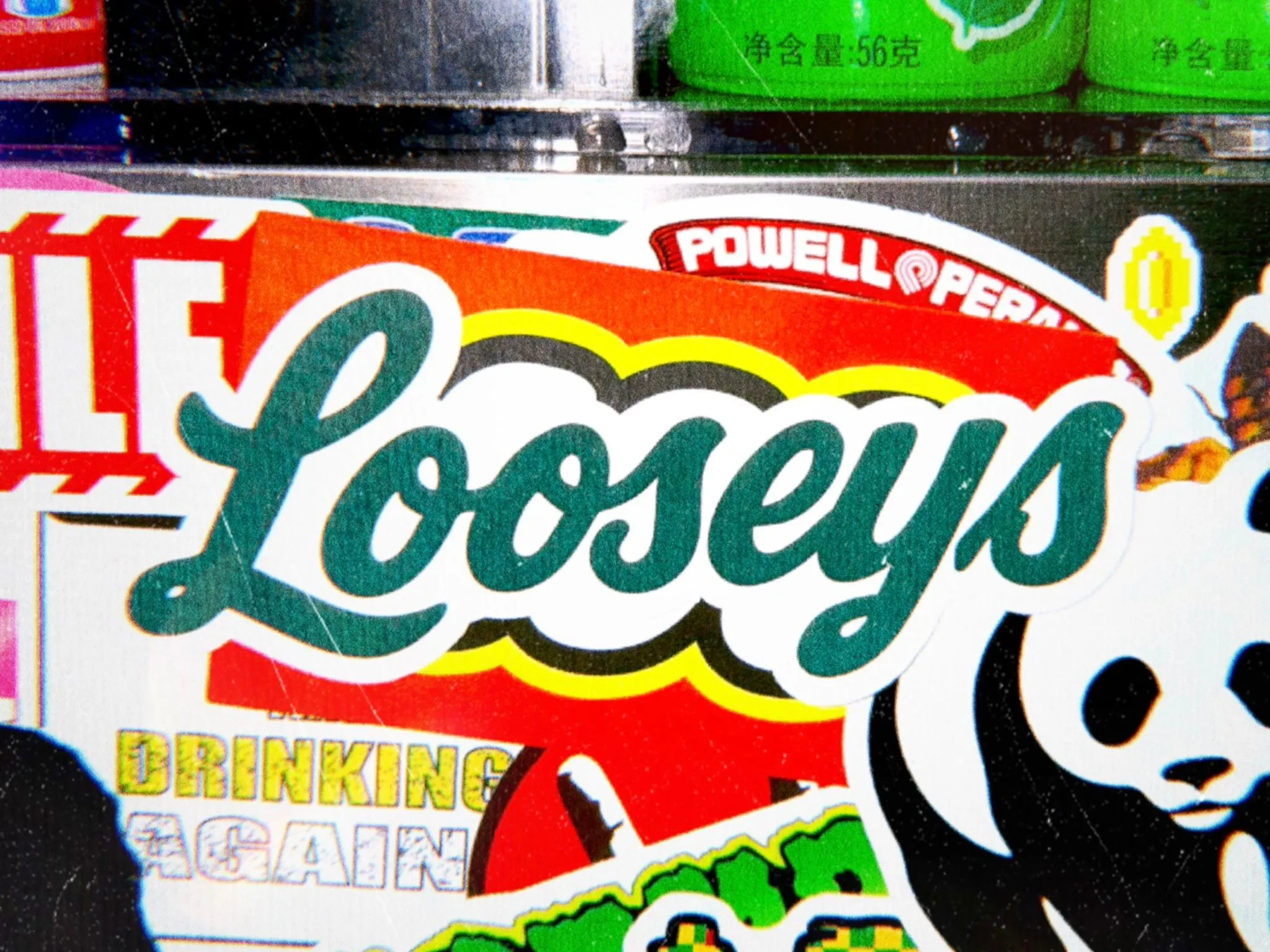 Looseys bar