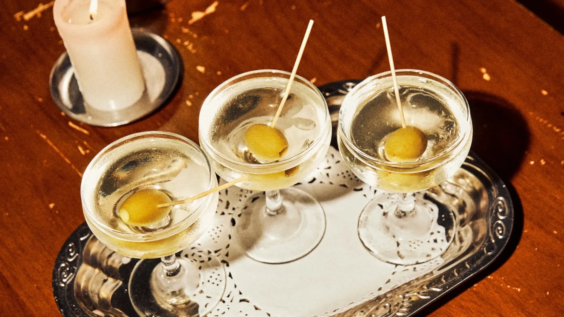 Bar Leone filthy martini