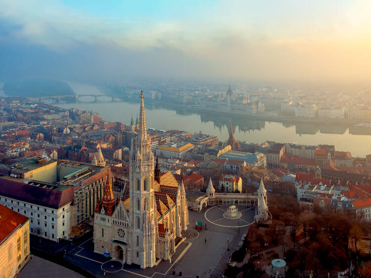 Atmospheric architecture