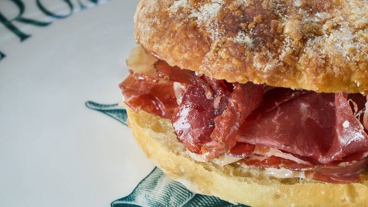 Sánchez Romero Carvajal & John Torres. Namaste