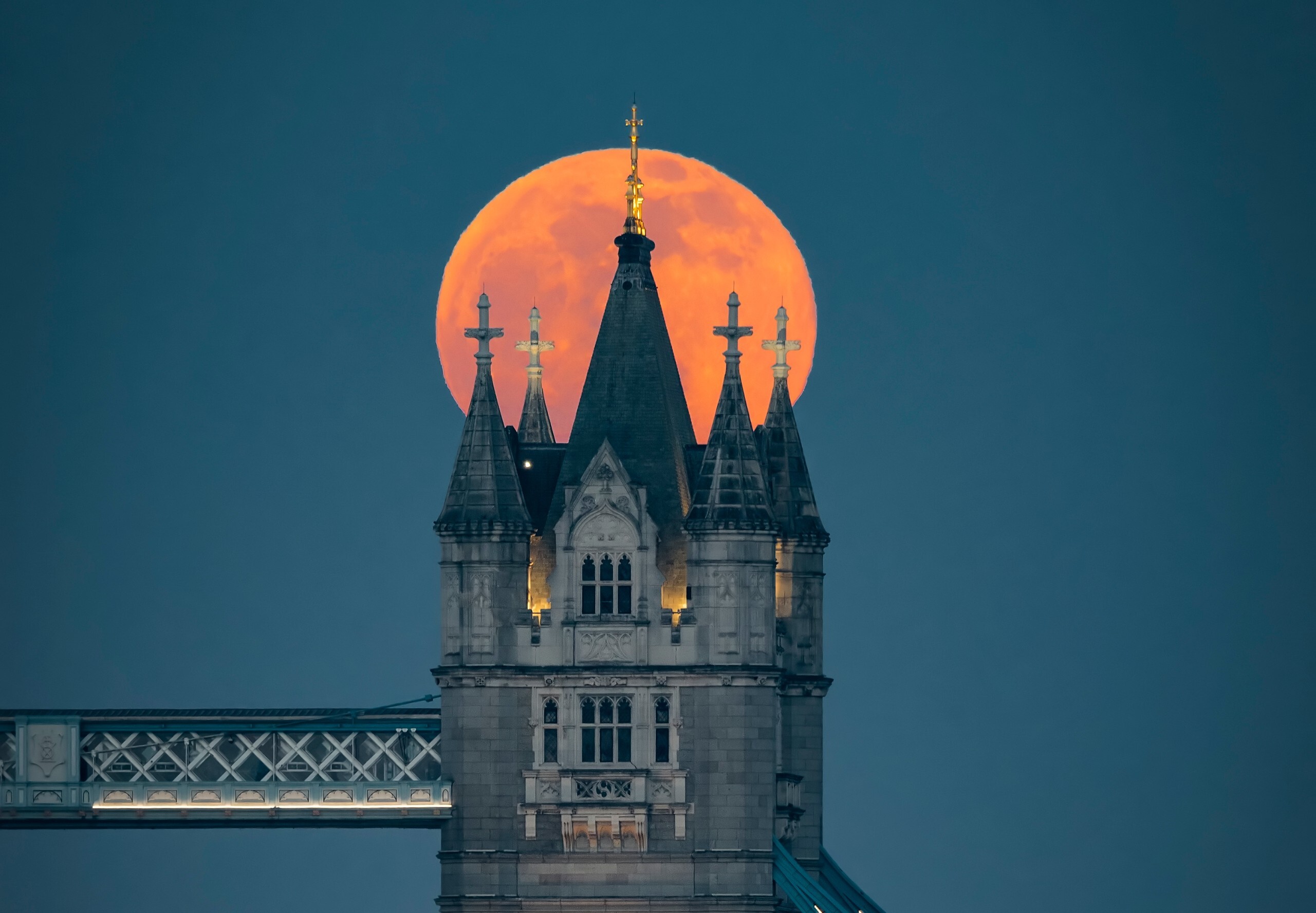 You'll be able to see two more supermoons in London before the end of the year