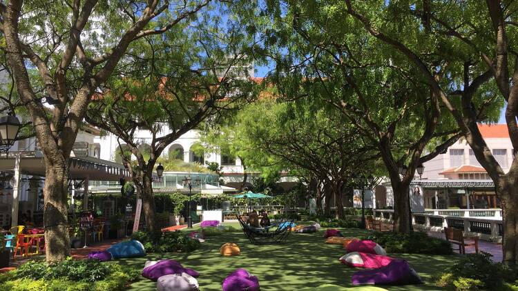 CHIJMES