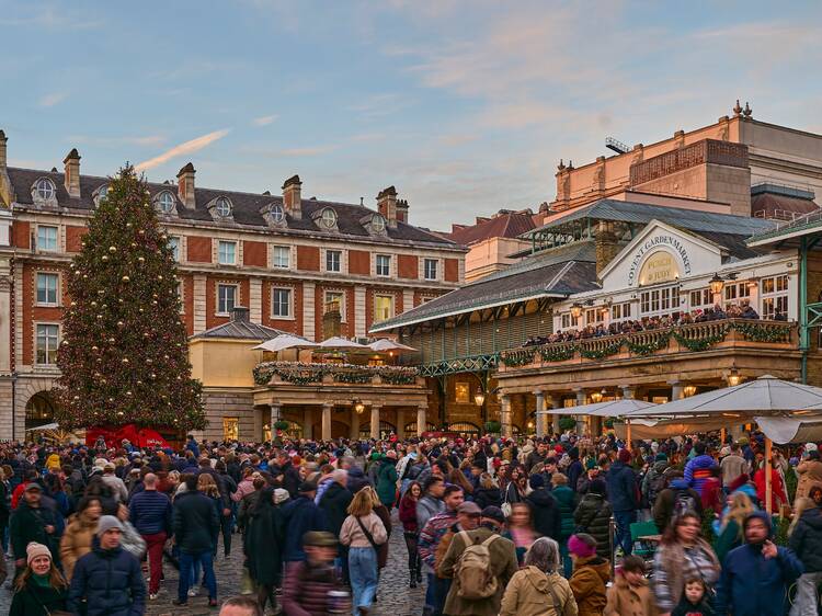 Five surprisingly affordable family festive experiences to have in London