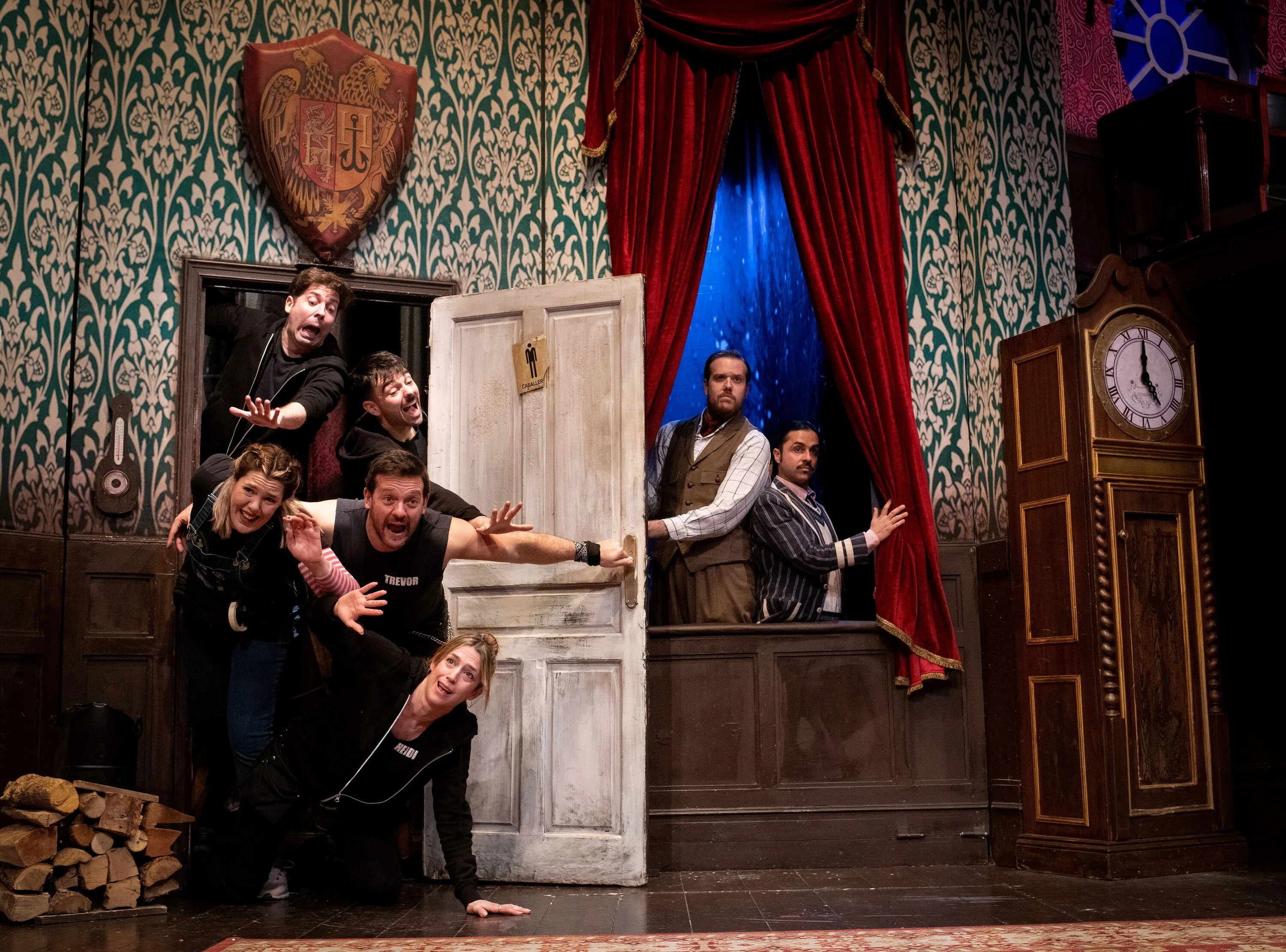 La Funci&oacute;n Que Sale Mal. Teatro Amaya