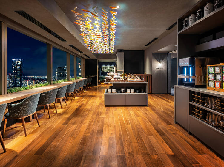 Free refreshments at the Club Lounge