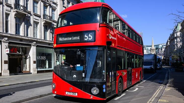 55 bus in London