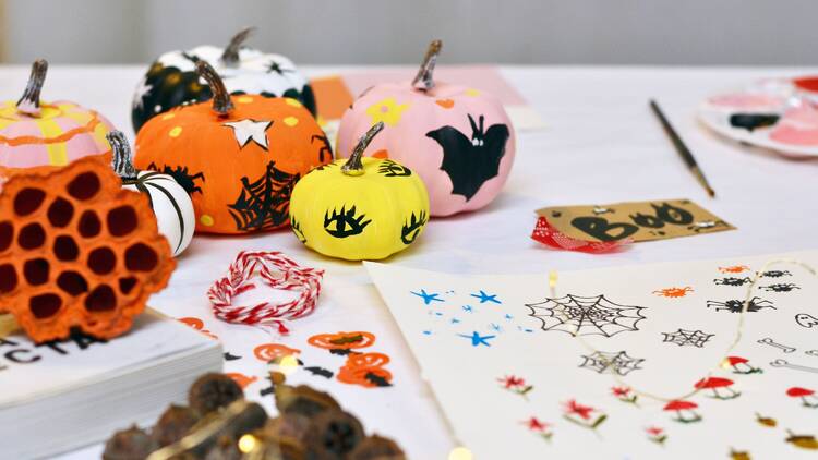 Decorar tu propia calabaza