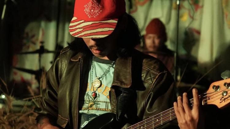 Thursday Night Live, Witney Huston style Thursday Night Live, Witney Huston style