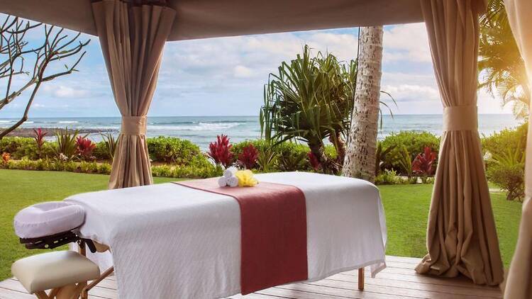 Koʻa Kea Resort on Poʻipu Beach