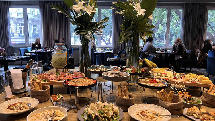 Un brunch de primavera en pleno Retiro