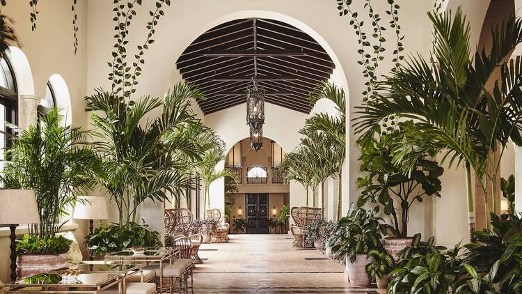Four Seasons at The Surf Club