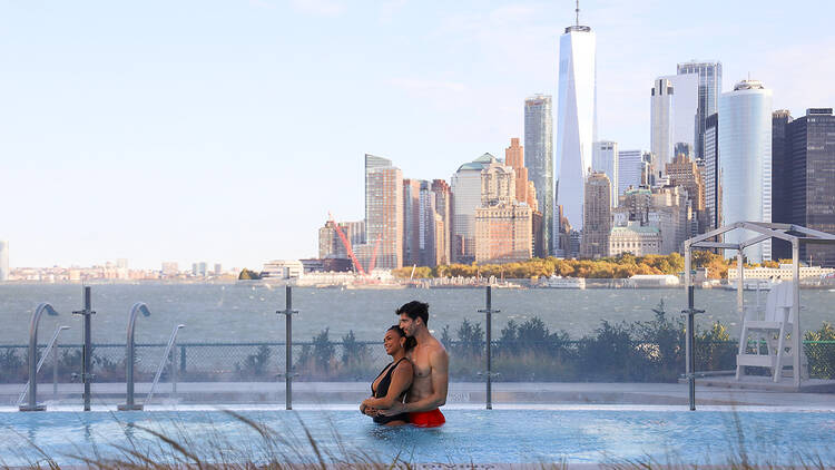 5 (QC New York)