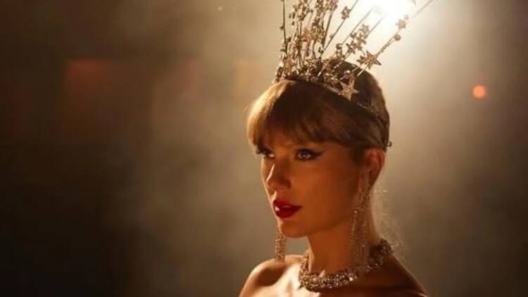 Swifties night: album release party