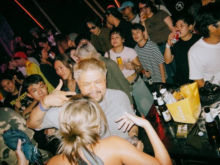 Sing, sway and soak in haunting tunes at Dudesweet Halloween: Radiohead on Khaosan Road