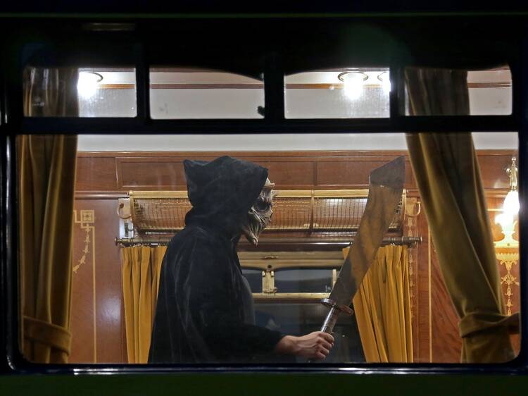 De mercadillo artesano a pasaje del terror: este museo de Madrid se convierte en una experiencia inmersiva única este Halloween