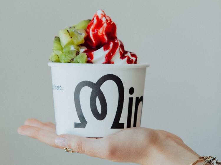 Frozen yogurt is so back in NYC—and it’s more expensive (and aesthetic) than ever Frozen yogurt is so back in NYC—and it’s more expensive (and aesthetic) than ever