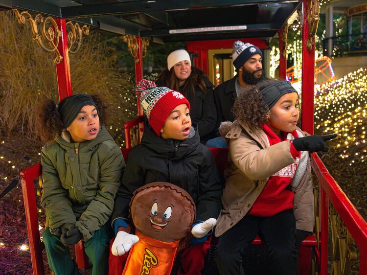 Hersheypark Christmas Candylane and Hershey Sweet Lights | Hershey, PA