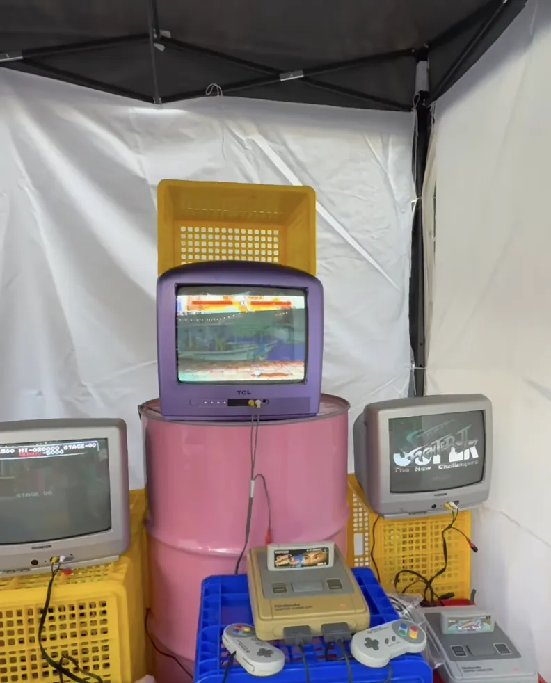 Outofbox_market