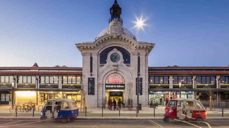 Fachada do edifício Fachada do edifício