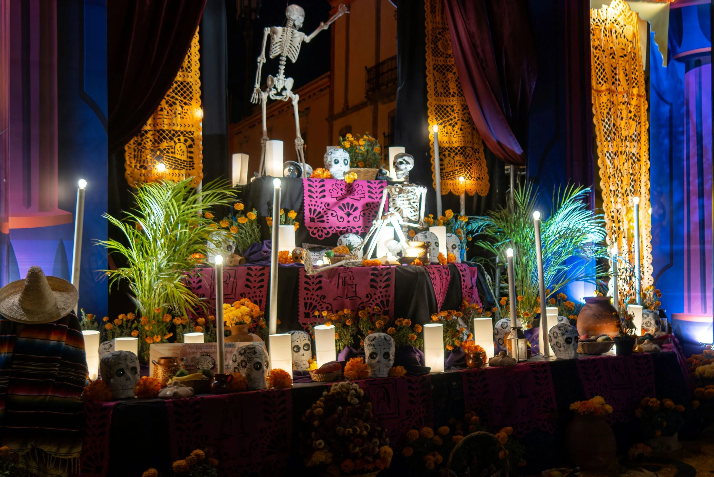 Altar de Muertos. Shutterstock