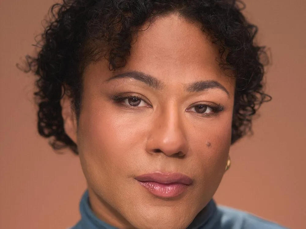 Travis Alabanza headshot