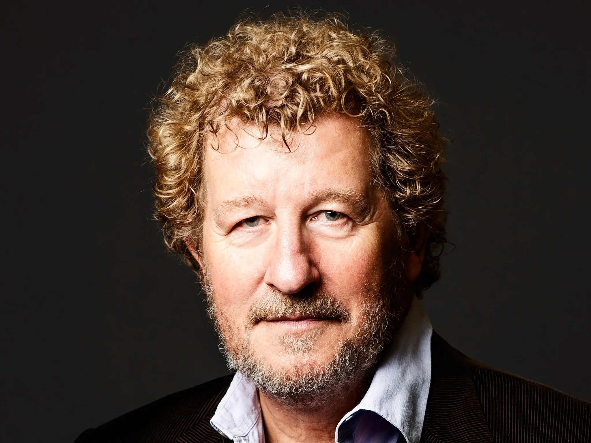 Sebastian Faulks headshot