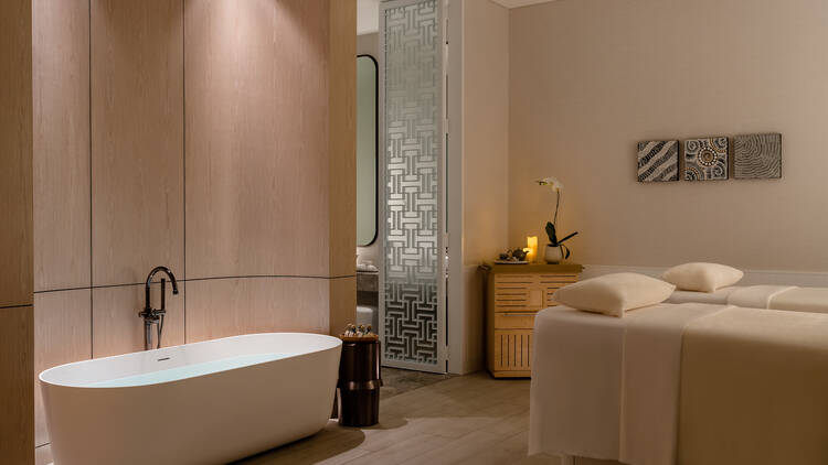 The Langham Gold Coast Spa with bath