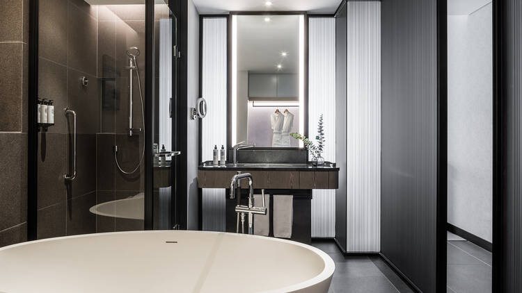 The Langham Gold Coast Hotel bathroom with tub