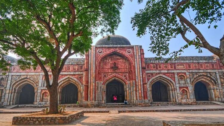 Jamali Kamali Mosque and Tomb