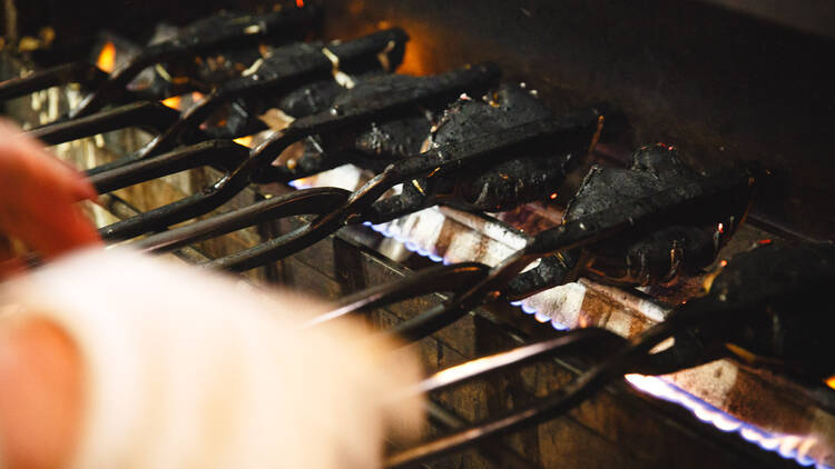 たいやき ともえ庵