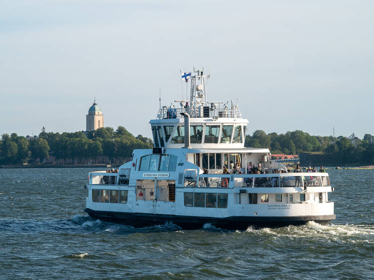 Suomenlinna – Take a Sea Fortress Trip with a Bus Ticket Suomenlinna – Take a Sea Fortress Trip with a Bus Ticket