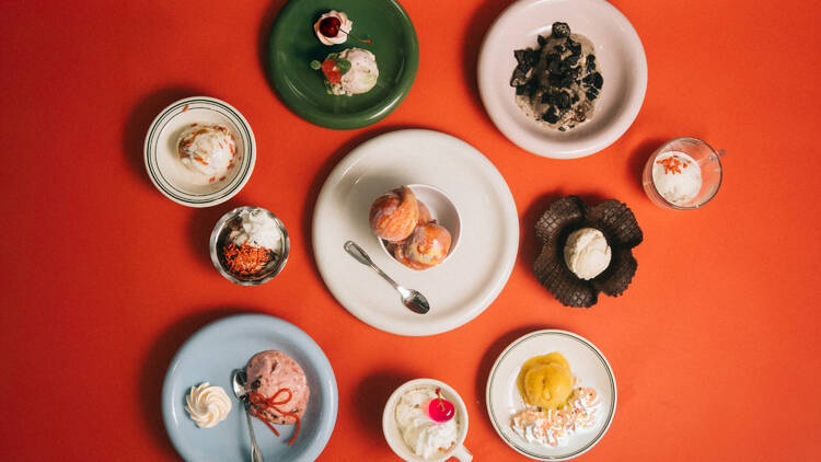 Honey's Ice Cream (Honey's Ice Cream)