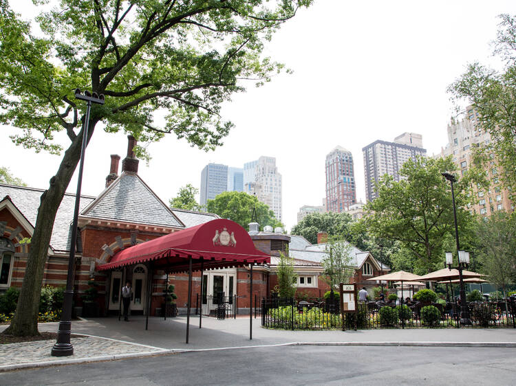 A ‘You’ walking tour is popping up on the Upper West Side for one day only A ‘You’ walking tour is popping up on the Upper West Side for one day only