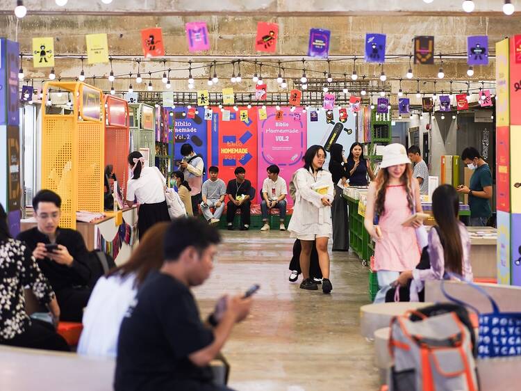 Dawdling at Roots Coming Home Fest, you catch scents of regional dishes that taste like childhood summers