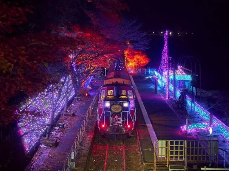 Fantasy Train of Light by Sagano Romantic Train