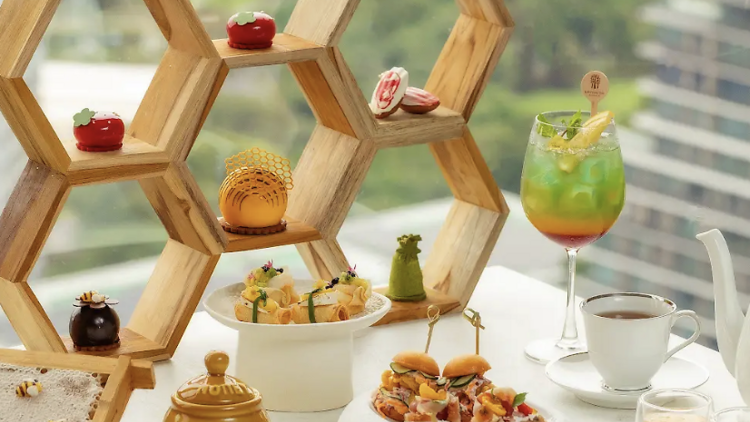 Sip afternoon tea inspired by honey at Vertigo TOO