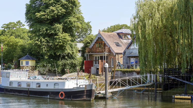 The Eel Pie waterfront retreat in London