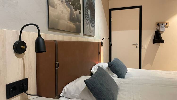 Pilot Airport Hotel