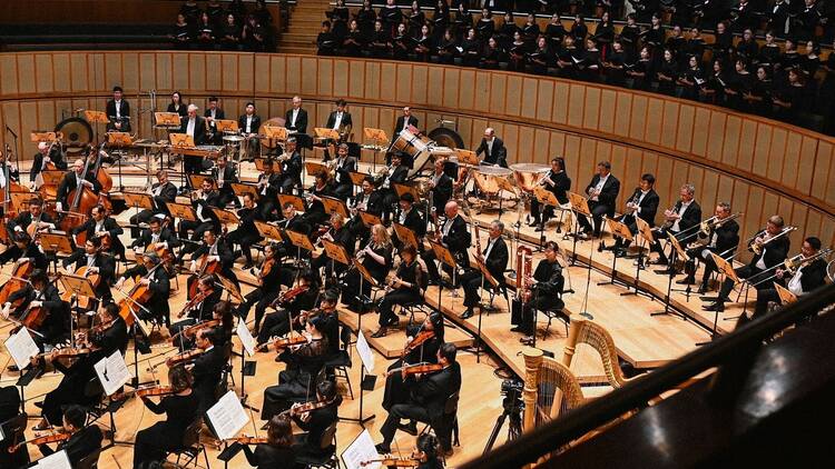 Singapore Symphony Orchestra and Choruses