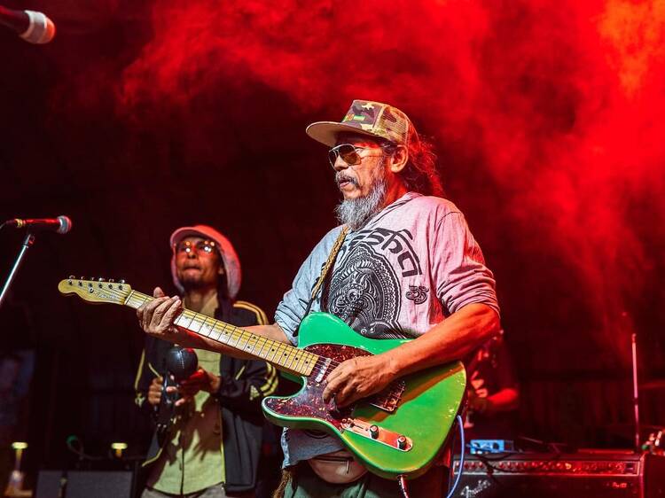Bop to reggae beats on the beach with live concert vibes by reggae legends Job2Do Bop to reggae beats on the beach with live concert vibes by reggae legends Job2Do