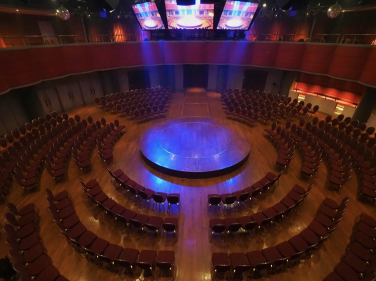 品川プリンスホテルに「美少女戦士セーラームーン」の体験型シアターが誕生