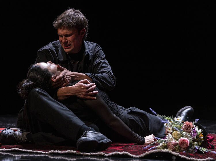 Bell Shakespeare's acclaimed production of 'Romeo & Juliet' returns to Sydney this November Bell Shakespeare's acclaimed production of 'Romeo & Juliet' returns to Sydney this November